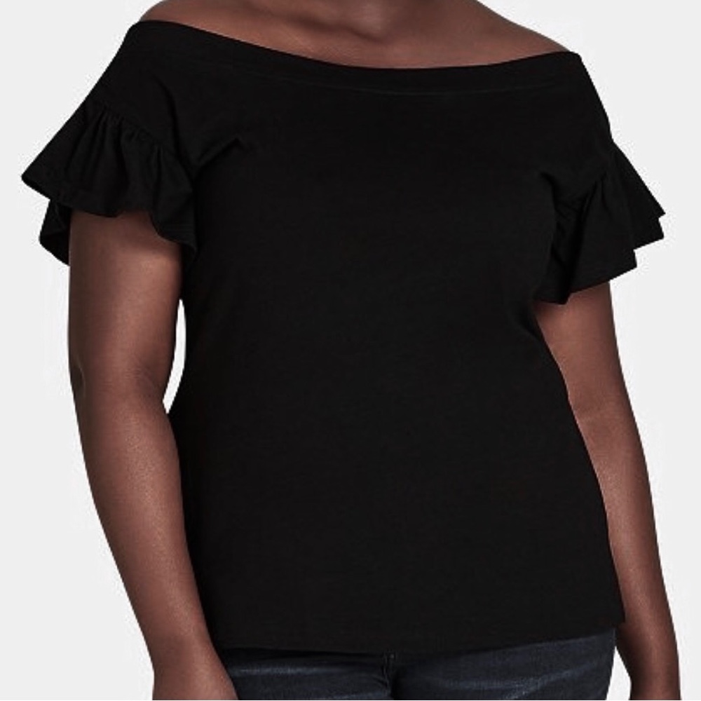 City Chic โข M/18 โข Boatneck Short Flutter Sleeve Solid Black T Shirt